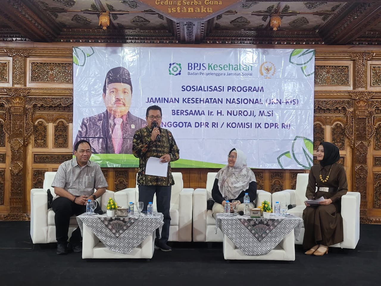 Sedia Payung Sebelum Sakit, Warga Bekasi Didorong Segera Daftar Jadi Peserta JKN
